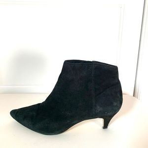 Sam Edelman Kinzey Kitten Heeled Suede Booties